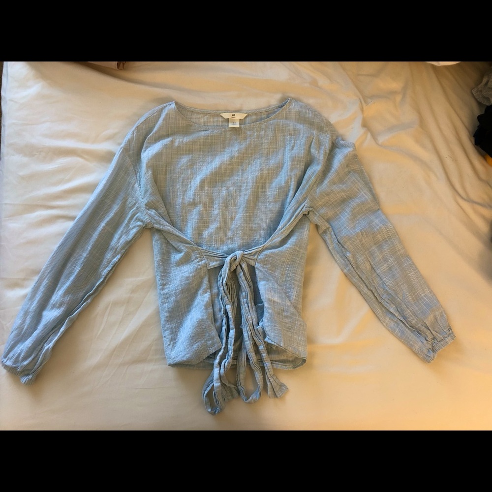 H&M light blue long sleeve